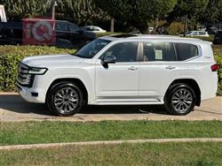 تۆیۆتا لاند کروزەر